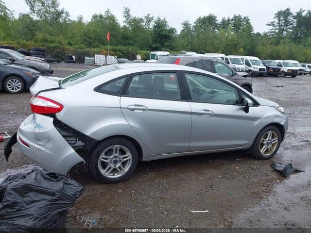 2019 FORD FIESTA SE 13