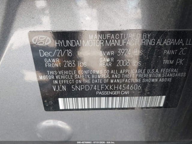 2019 HYUNDAI ELANTRA SE 9
