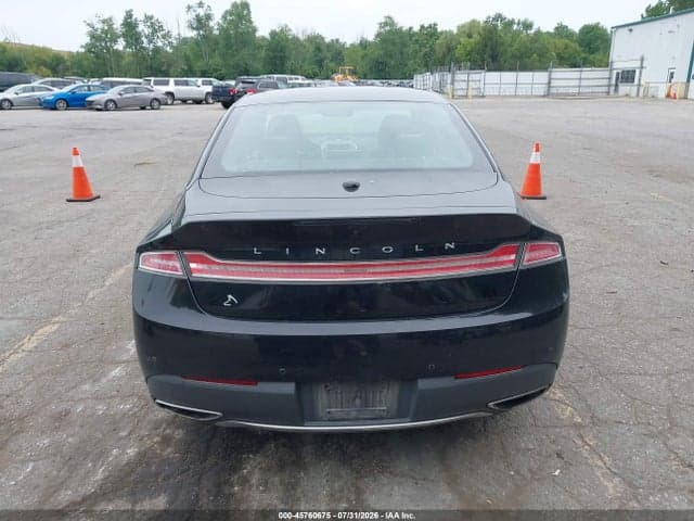 2017 LINCOLN MKZ RESERVE 16