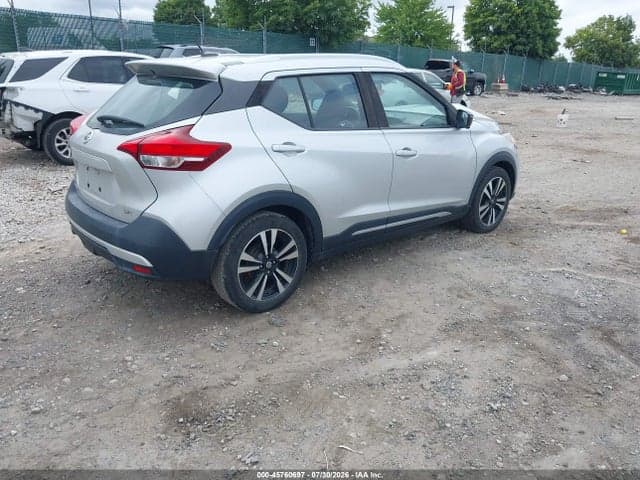 2018 NISSAN KICKS SR 4