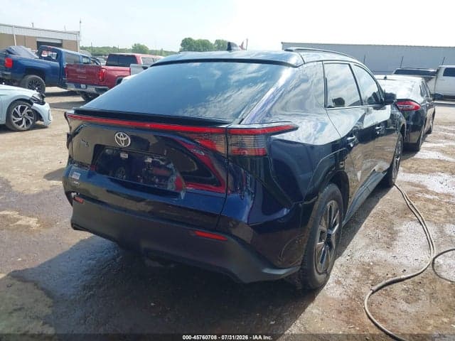 2026 TOYOTA BZ XLE PLUS 4