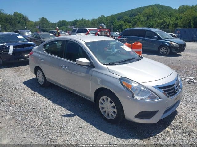 2017 NISSAN VERSA 1.6 SV 1