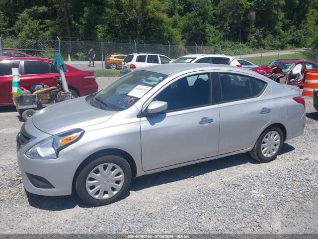 2017 NISSAN VERSA 1.6 SV 2