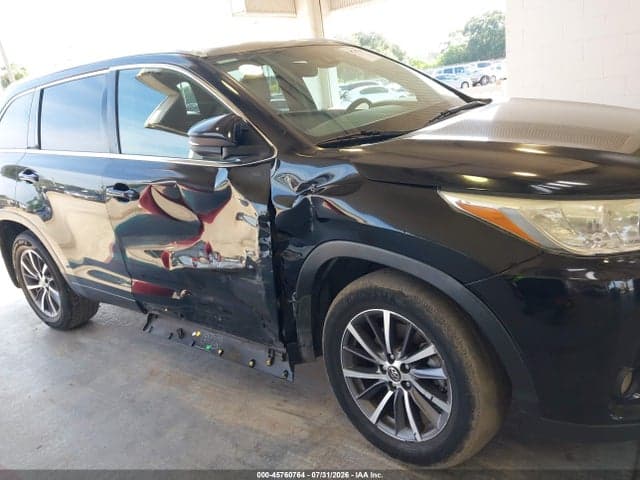 2018 TOYOTA HIGHLANDER XLE 6