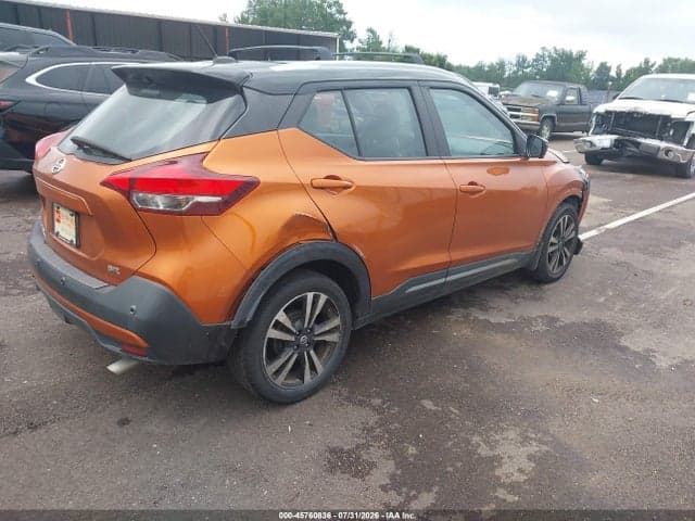 2020 NISSAN KICKS SR XTRONIC CVT 4