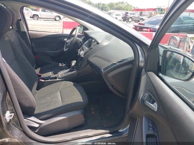 2017 FORD FOCUS SEL 5