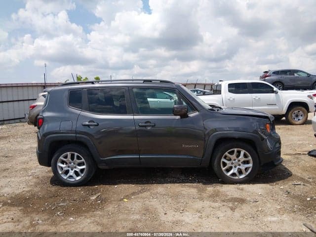 2018 JEEP RENEGADE LATITUDE FWD 13