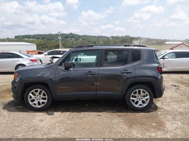 2018 JEEP RENEGADE LATITUDE FWD 14