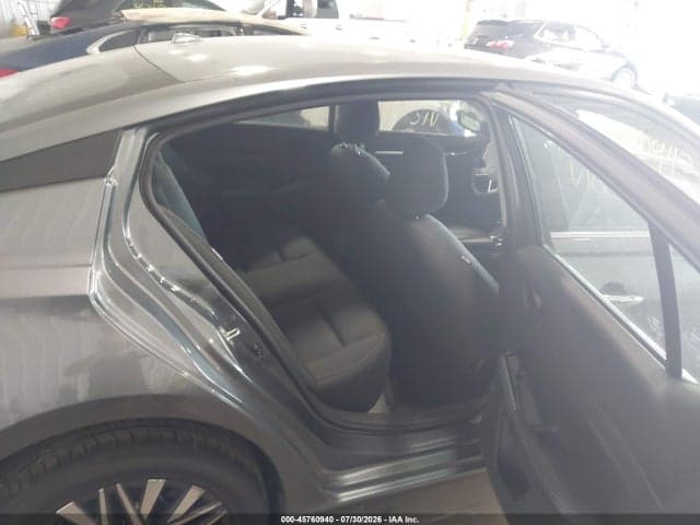 2023 NISSAN ALTIMA SV FWD 8