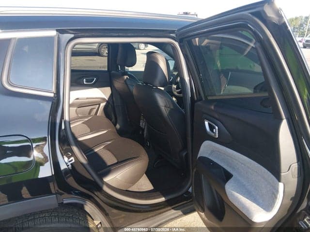 2025 JEEP COMPASS LATITUDE 4X4 8