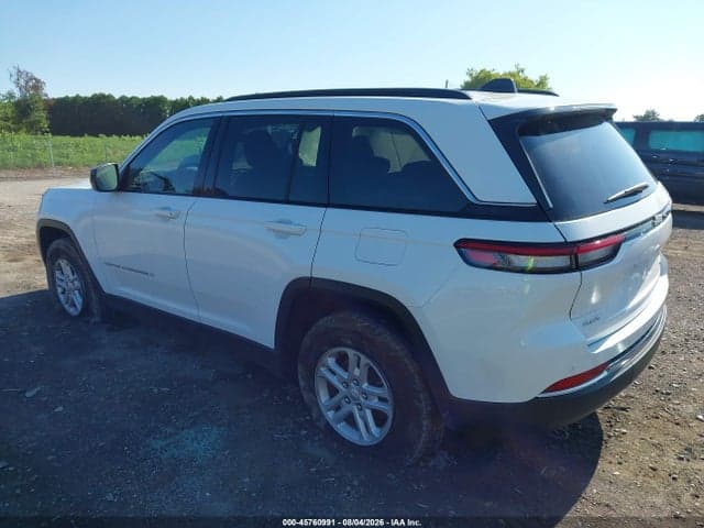 2025 JEEP GRAND CHEROKEE LAREDO 4X4 3