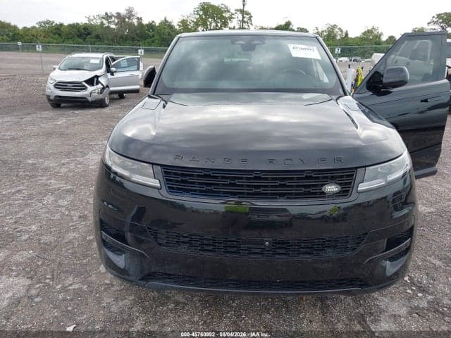 2025 LAND ROVER RANGE ROVER SPORT P360 SE 6