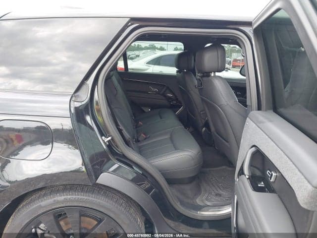 2025 LAND ROVER RANGE ROVER SPORT P360 SE 8