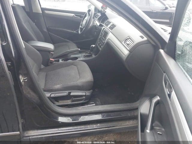 2017 VOLKSWAGEN PASSAT 1.8T S 5