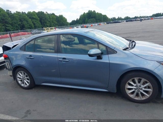 2021 TOYOTA COROLLA LE 13