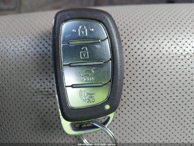 2017 HYUNDAI TUCSON LIMITED 11