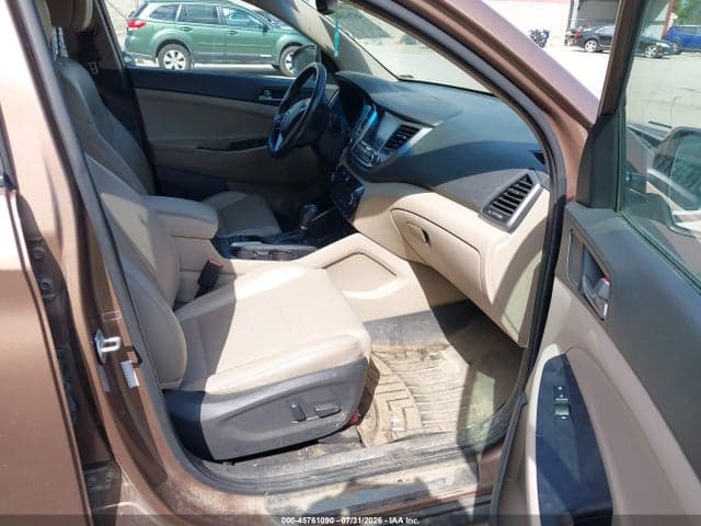 2017 HYUNDAI TUCSON LIMITED 5