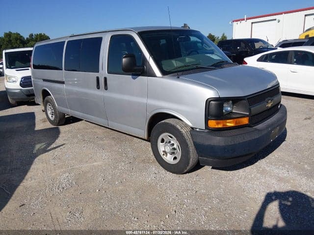 2017 CHEVROLET EXPRESS 3500 LS 1