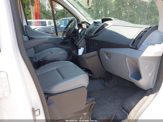 2018 FORD TRANSIT-350 XL 5