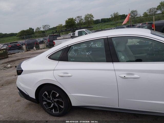 2025 HYUNDAI SONATA SEL 17