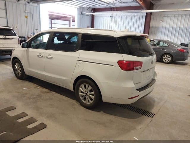 2017 KIA SEDONA LX 3