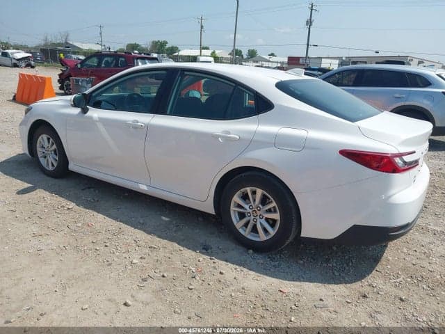 2025 TOYOTA CAMRY LE 3