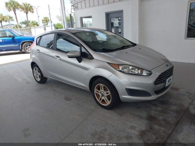 2017 FORD FIESTA SE 1