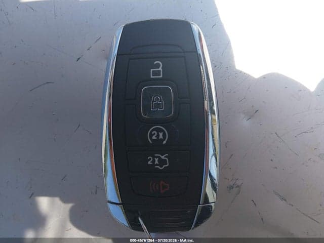 2019 LINCOLN NAUTILUS RESERVE 11
