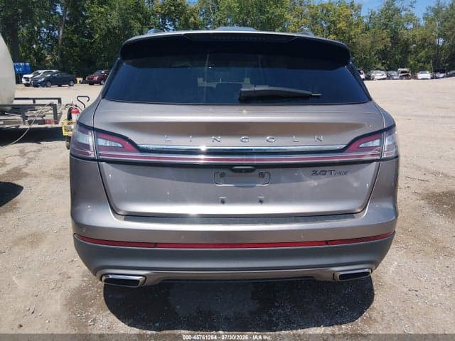 2019 LINCOLN NAUTILUS RESERVE 16
