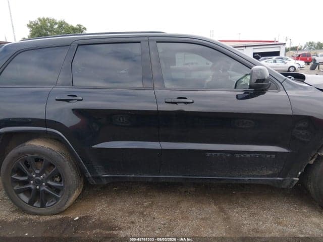 2018 JEEP GRAND CHEROKEE ALTITUDE 4X2 14