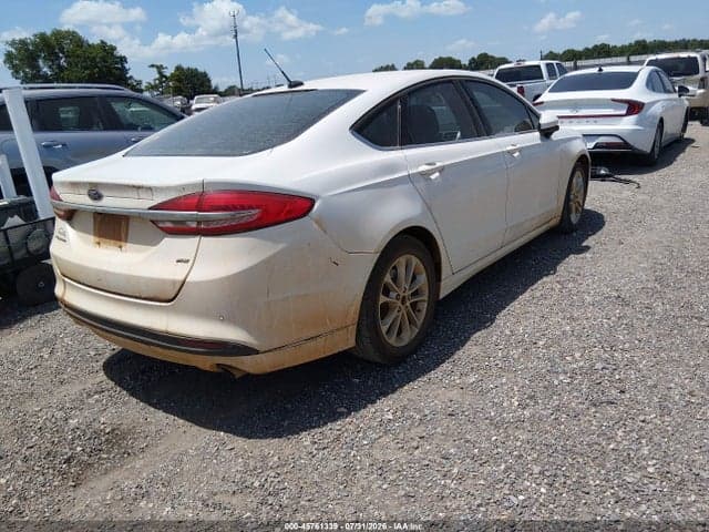 2018 FORD FUSION SE 4