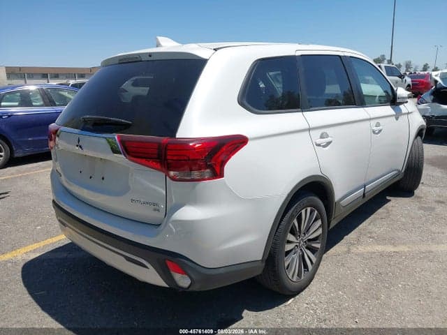 2019 MITSUBISHI OUTLANDER SE 4