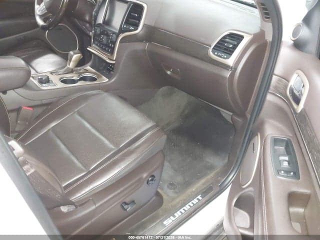 2017 JEEP GRAND CHEROKEE SUMMIT 5