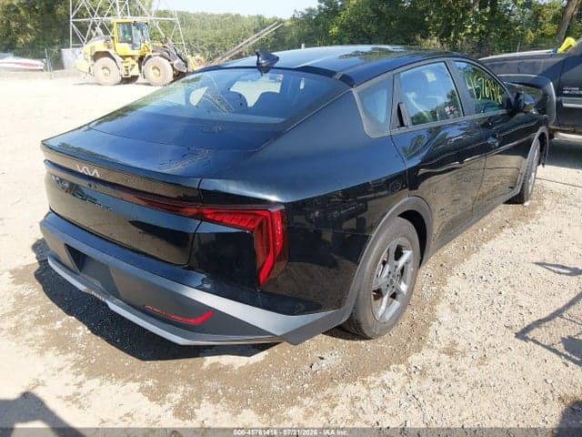 2025 KIA K4 LXS 4