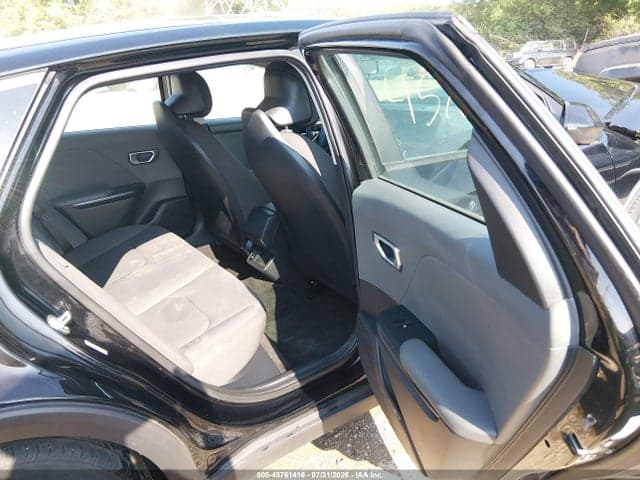 2025 KIA K4 LXS 8