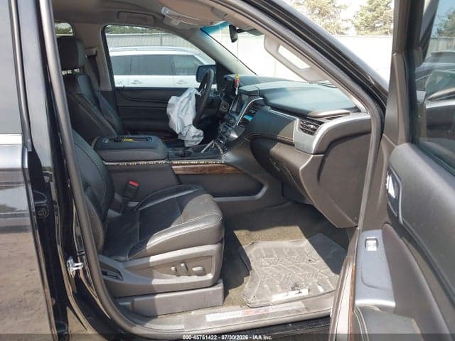 2017 CHEVROLET TAHOE LT 5