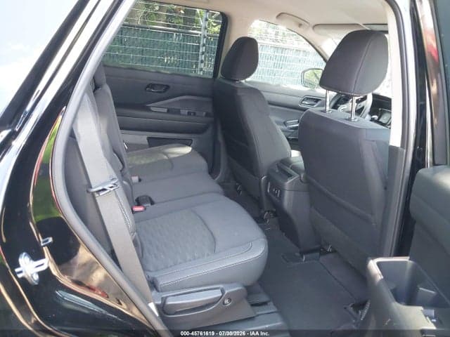2026 NISSAN PATHFINDER SV 8