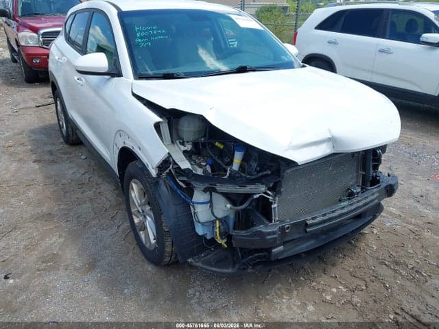 2017 HYUNDAI TUCSON SE 18