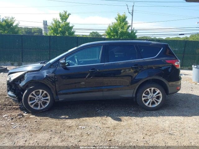2017 FORD ESCAPE SE 15