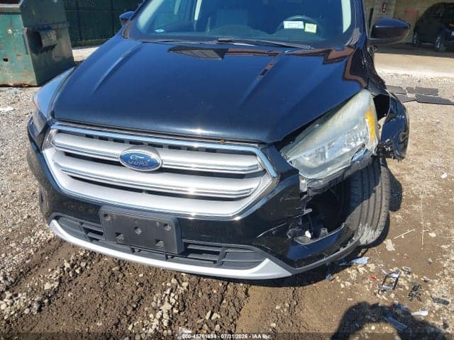 2017 FORD ESCAPE SE 6