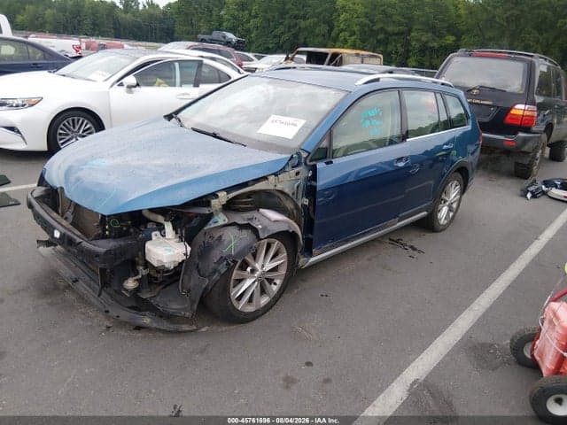 2017 VOLKSWAGEN GOLF ALLTRACK 2