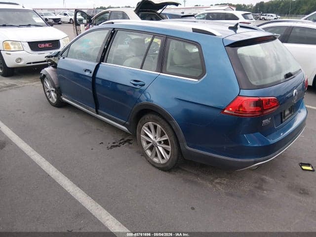 2017 VOLKSWAGEN GOLF ALLTRACK 3