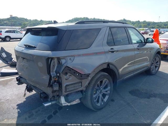 2023 FORD EXPLORER XLT 4