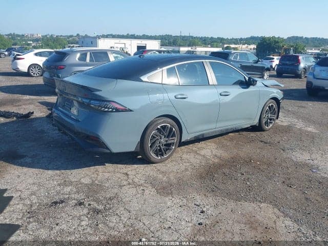 2026 NISSAN SENTRA SR 4