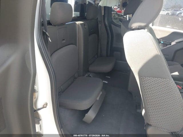 2021 NISSAN FRONTIER SV 4X4 8
