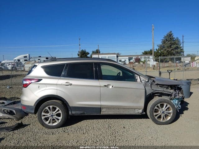 2018 FORD ESCAPE SEL 14