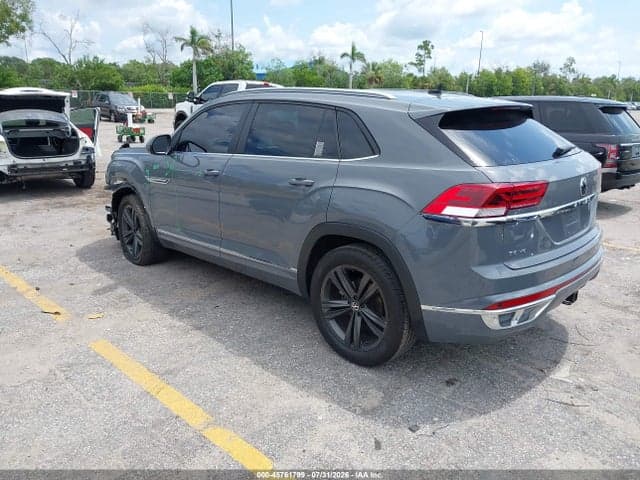 2021 VOLKSWAGEN ATLAS CROSS SPORT 3.6L V6 SE W/TECHNOLOGY R-LINE 3
