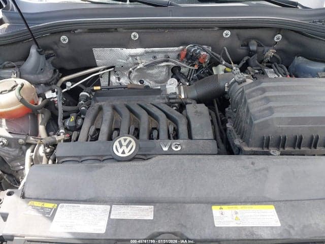 2021 VOLKSWAGEN ATLAS CROSS SPORT 3.6L V6 SE W/TECHNOLOGY R-LINE 10