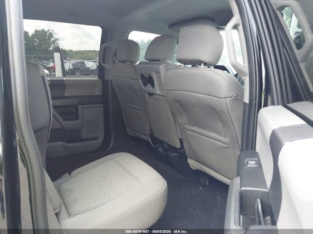 2017 FORD F-150 XLT 8