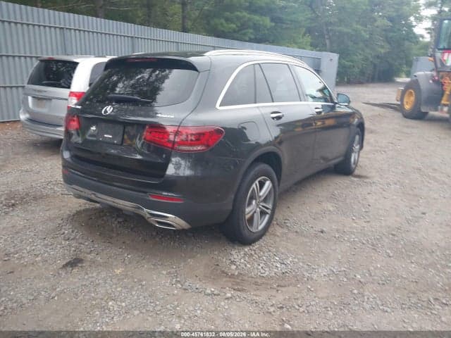2021 MERCEDES-BENZ GLC 300 4MATIC SUV 4